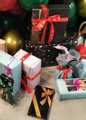 森鹰窗业举办圣诞节庆祝活动：圣诞有礼，温暖有你