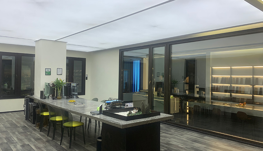 森鹰窗业迎来王一新副省长一行考察指导