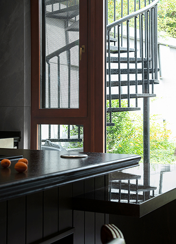 外媒：中国探索实现城市“零碳”新路径