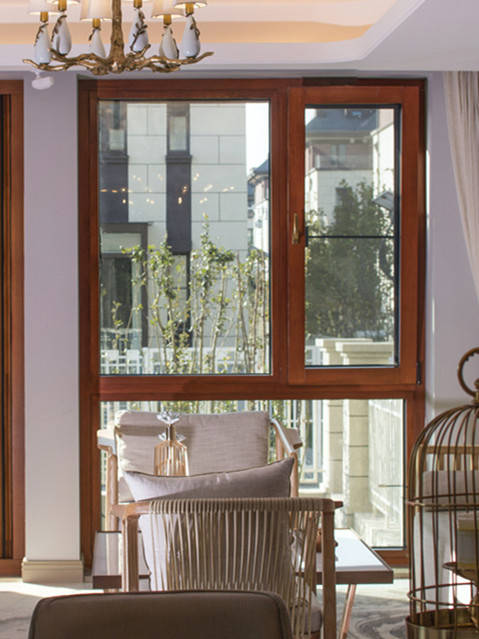 为开放式阳台装上落地窗后，世界就在我眼前！